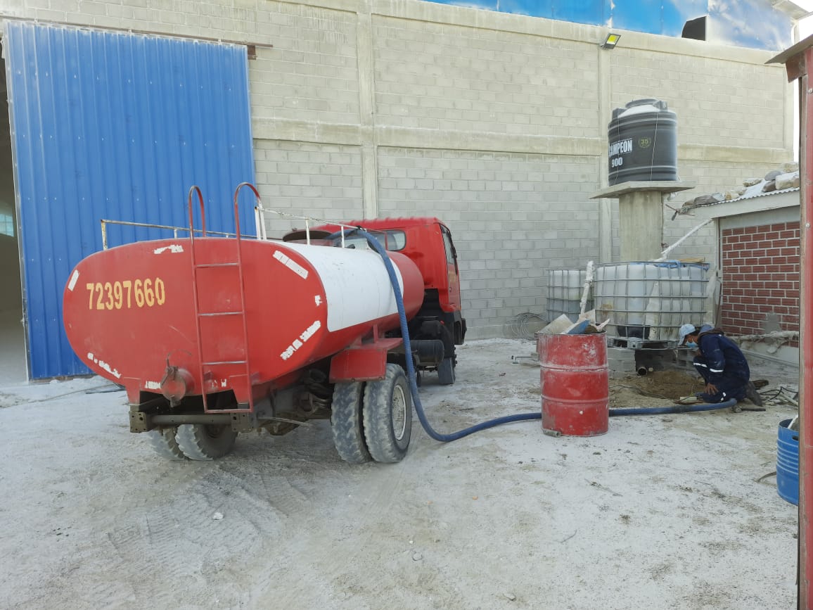 Transportes Noe eliminacion de residuos solidos en Uyuni